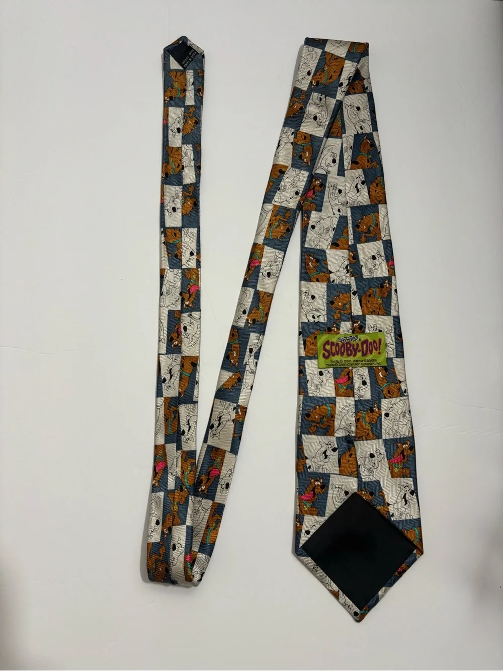 Scooby Doo Vintaje Men's Neck Tie Hanna Barbera Cartoon Network 2001 100% Silk